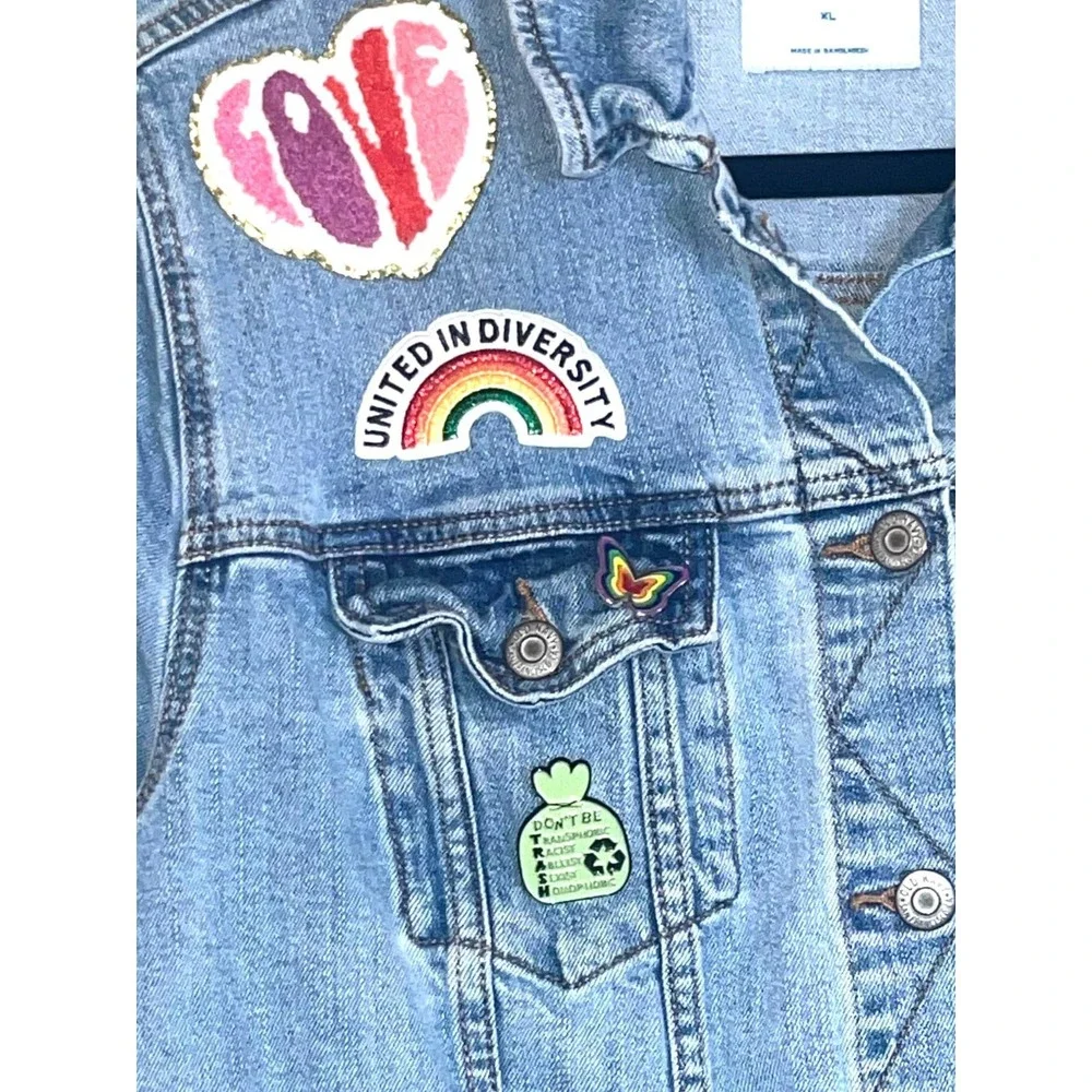 Rainbow Butterflies Pride Boho Festival Patch Denim Jean Jacket LGBTQIA+ sz. XL - Picture 7 of 9